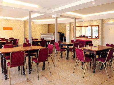 Hotel Saint Tropez Villa Carlos Paz Extérieur photo