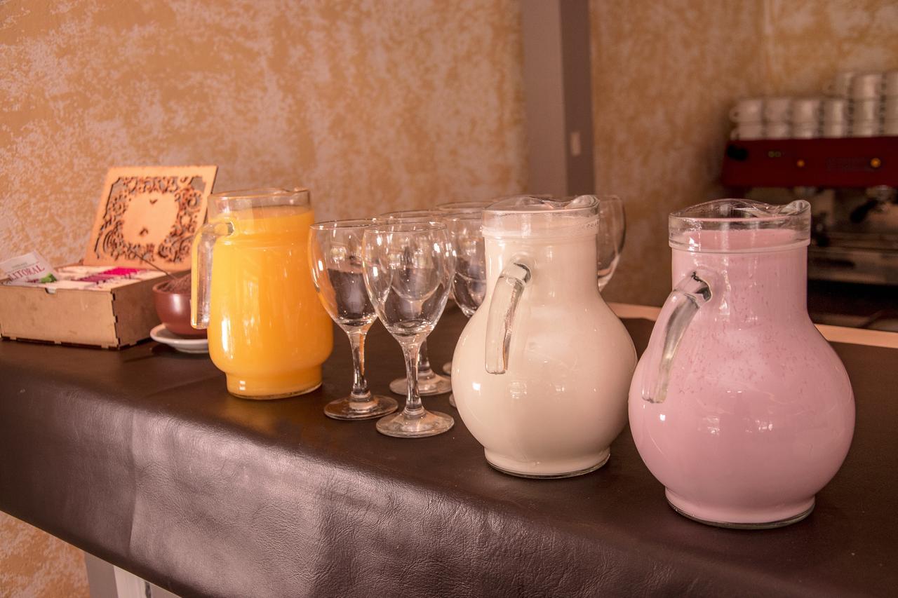 Hotel Saint Tropez Villa Carlos Paz Extérieur photo